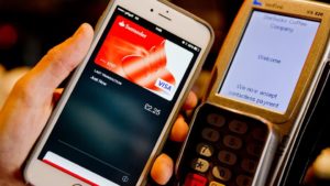 Какие устройства поддерживают Apple Pay