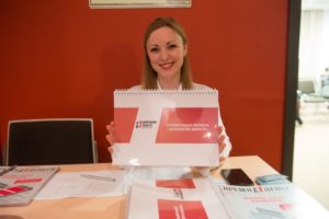 Домашние Деньги: номер телефона горячей линии