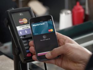 Apple Pay в России: как использовать новый сервис?